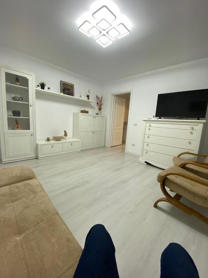 Apartament Gn39 Bukarest Exteriör bild
