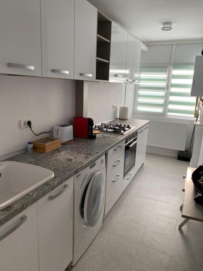 Apartament Gn39 Bukarest Exteriör bild